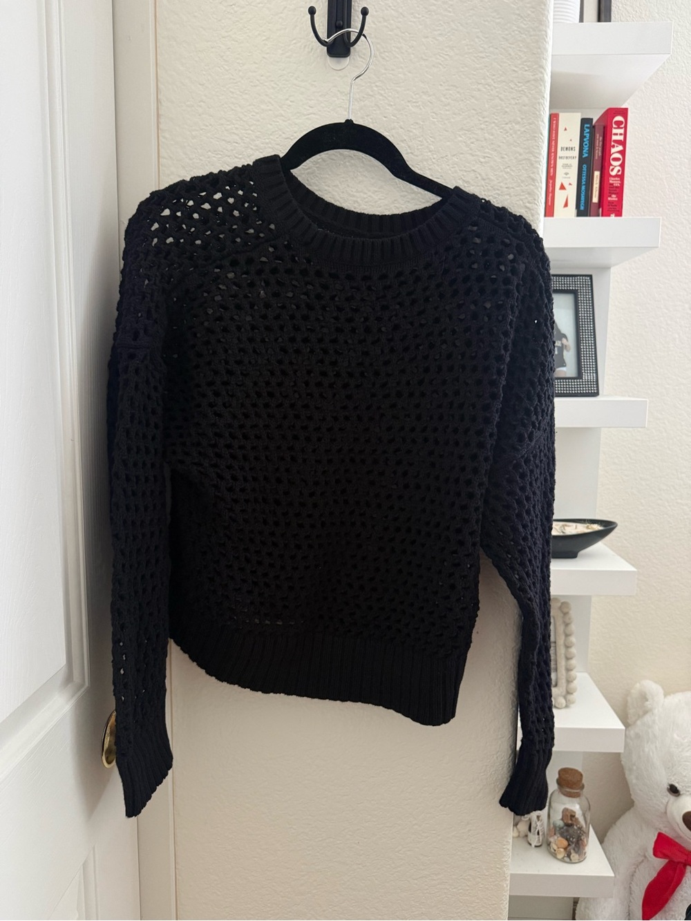 Old Navy Black Crochet Open-Knit Sweater - Picture 3 of 4